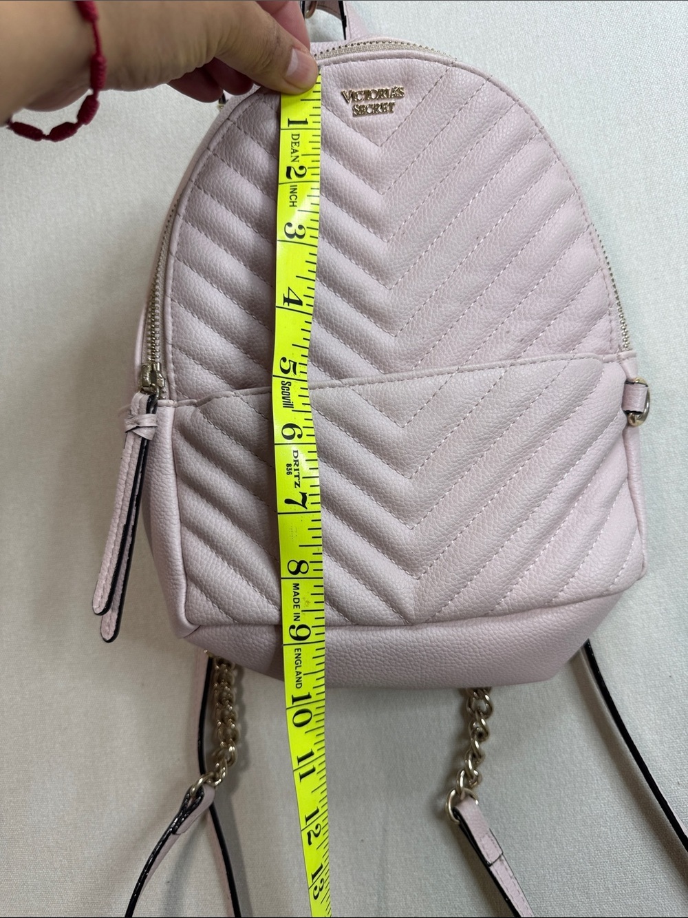 Victoria's Secret Light Pink Quilted Mini Backpack with Gold Chain Straps - Picture 5 of 9